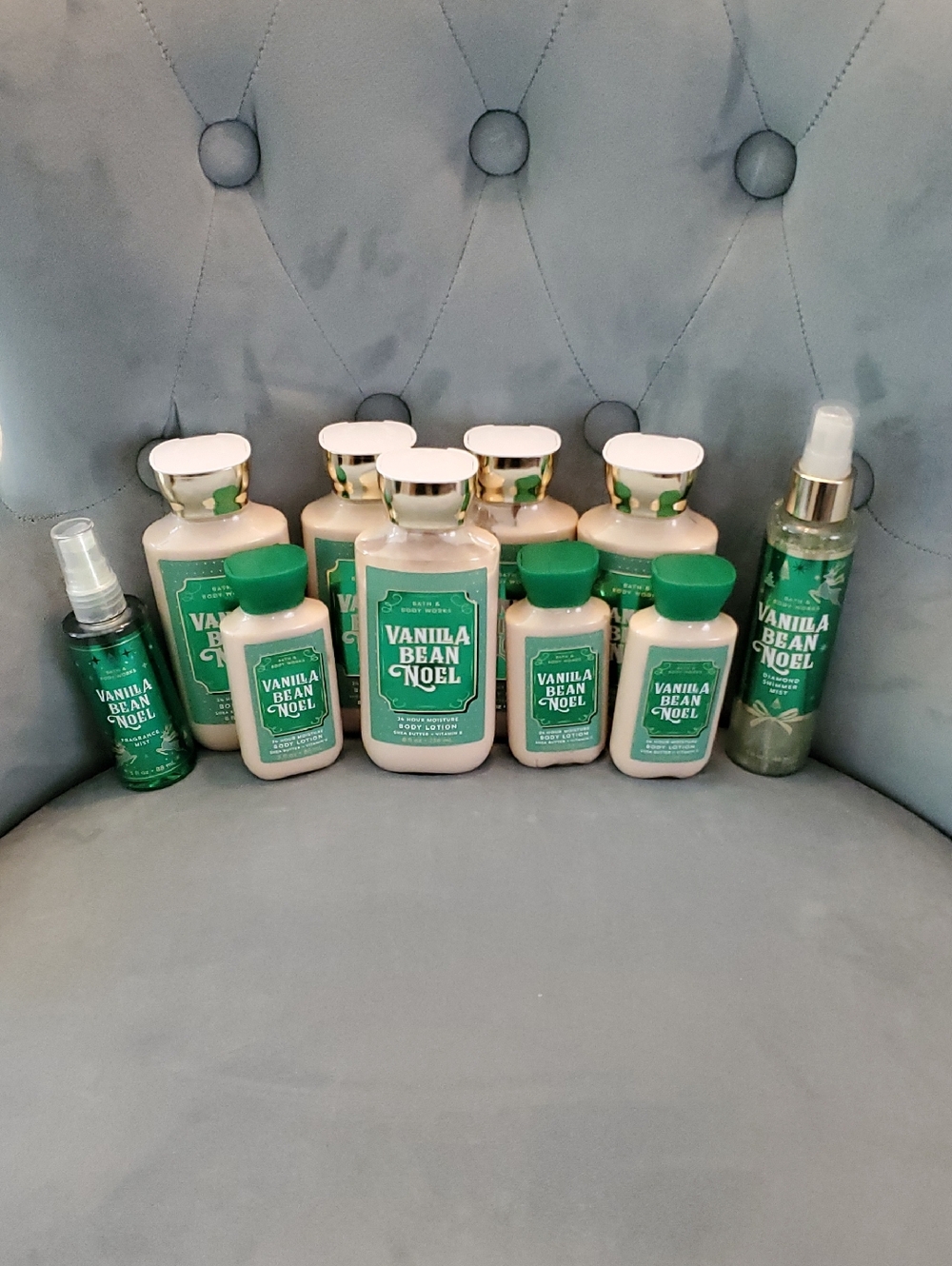 2019 Bath & Body Works Vanilla Bean Noel Green & Cream Lotion + Mist Set